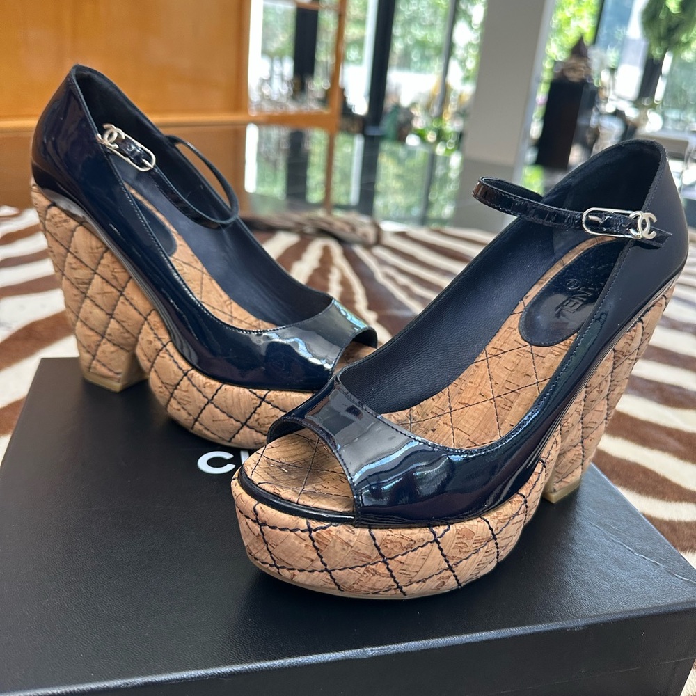CHANEL Navy Patent Wedges with Cork Quilted Soles size 38